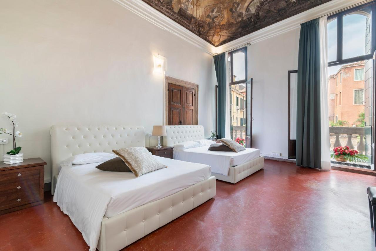 Venice Luxury Apartments Luaran gambar