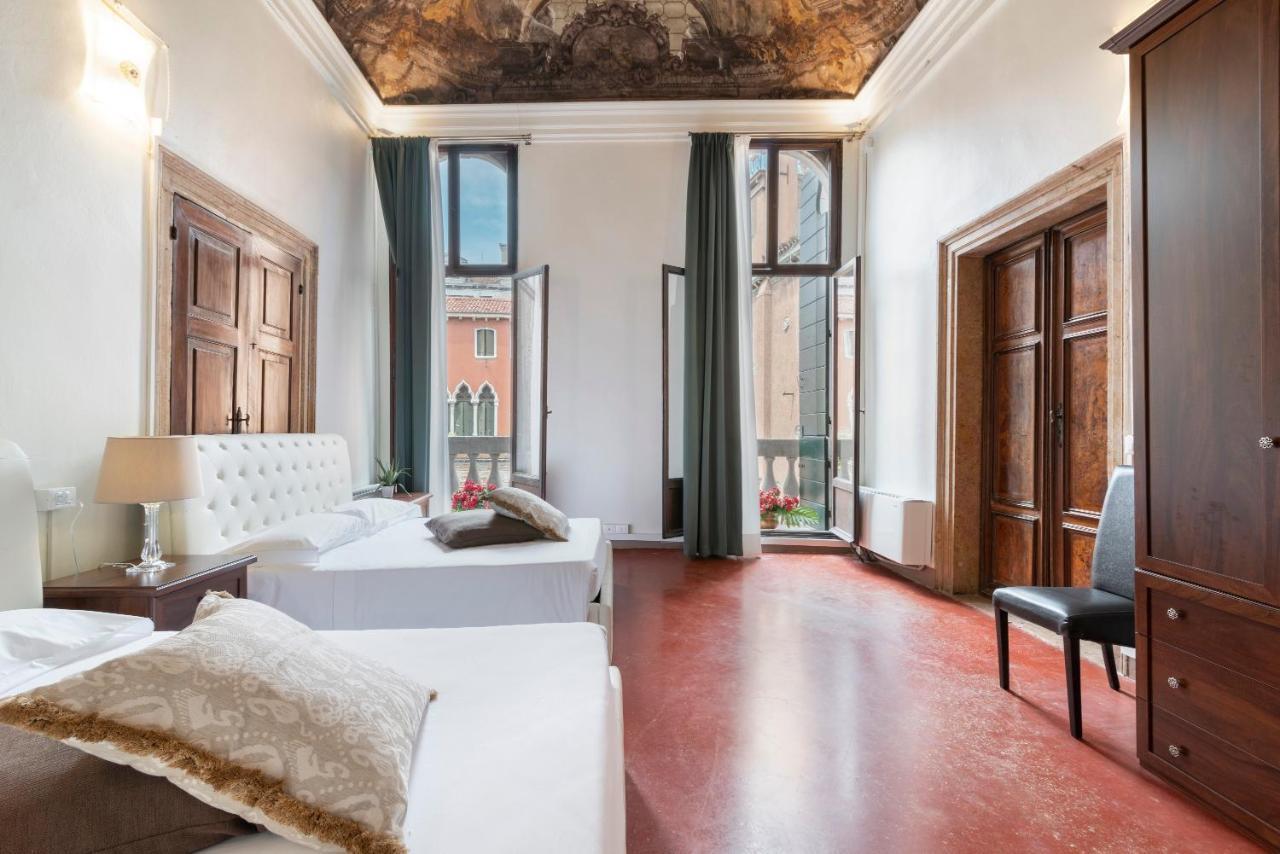 Venice Luxury Apartments Luaran gambar
